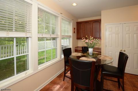 167 Levinberg Ln, Wayne, NJ 07470 photo 7
