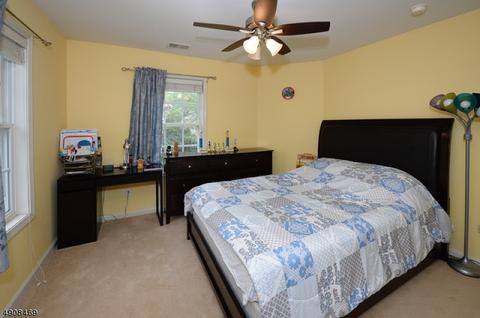 167 Levinberg Ln, Wayne, NJ 07470 photo 18
