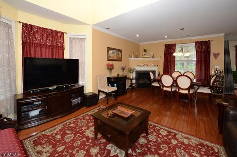 167 Levinberg Ln, Wayne, NJ 07470 photo 5