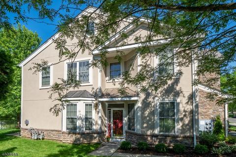167 Levinberg Ln, Wayne, NJ 07470 photo 2