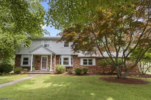 230 Andover Dr, Wayne, NJ 07470 photo 1