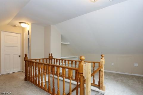 52 Wanamaker Ave, Waldwick, NJ 07463 photo 17
