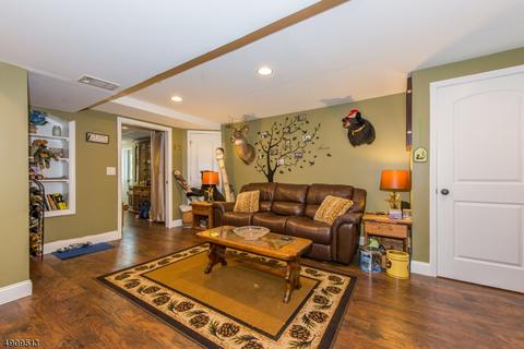 4 Starglo Dr, Hampton, NJ 08827 photo 16