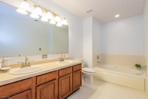 210 Swanstrom Pl E, Union, NJ 07083 photo 18