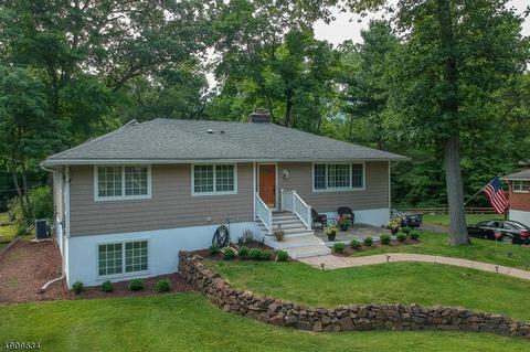 14 Iowa Rd, Wayne, NJ 07470 photo 3