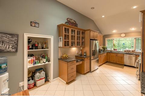 14 Iowa Rd, Wayne, NJ 07470 photo 23