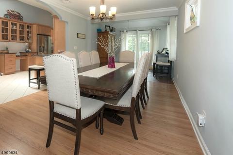14 Iowa Rd, Wayne, NJ 07470 photo 9