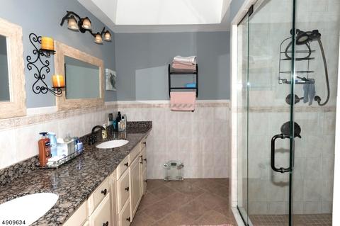 14 Iowa Rd, Wayne, NJ 07470 photo 14
