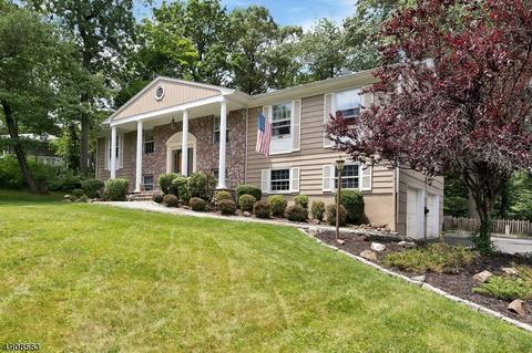 105 High Point Dr, Springfield, NJ 07081 photo 1