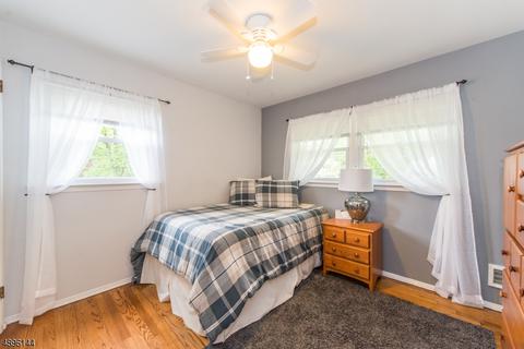 8 Prince Ct, Wayne, NJ 07470 photo 11