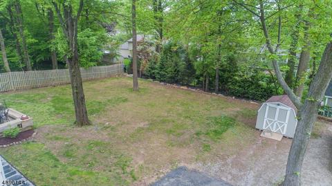 8 Prince Ct, Wayne, NJ 07470 photo 22