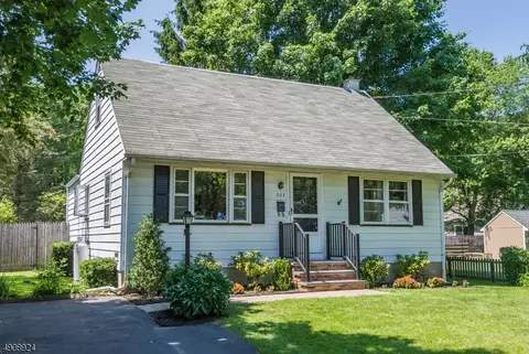 203 Hamilton Dr, Hackettstown, NJ 07840 photo 1
