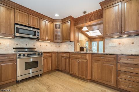 88 Wilson Ave, Wayne, NJ 07470 photo 6