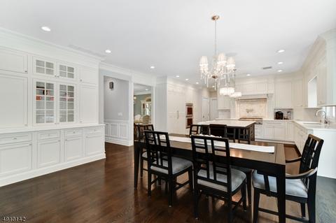 63 Bristol Ct, Berkeley Heights, NJ 07922 photo 4