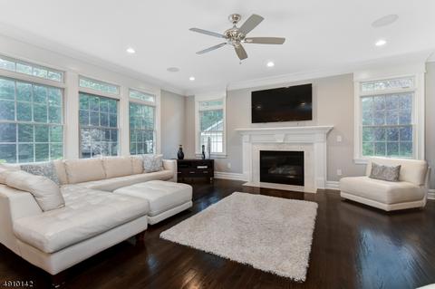 63 Bristol Ct, Berkeley Heights, NJ 07922 photo 6