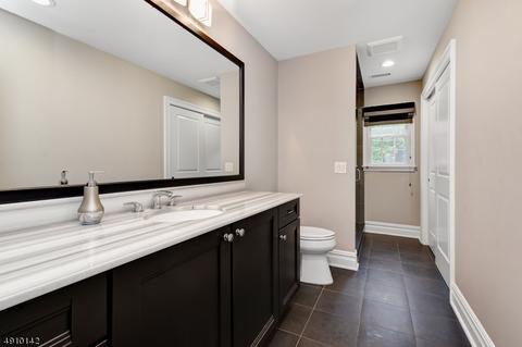63 Bristol Ct, Berkeley Heights, NJ 07922 photo 16