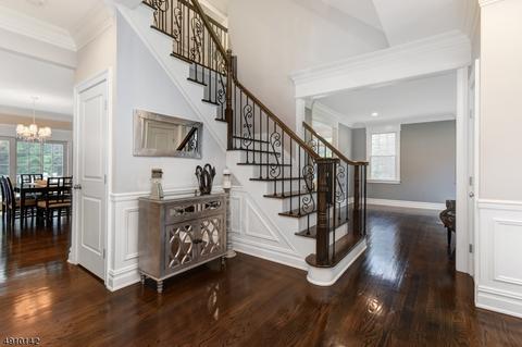 63 Bristol Ct, Berkeley Heights, NJ 07922 photo 2