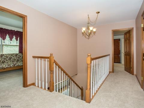 46 Chandler Dr, Wayne, NJ 07470 photo 17