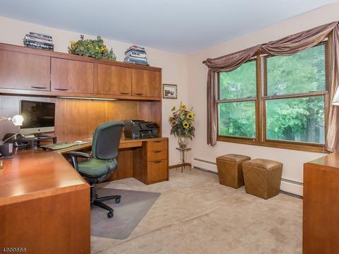 46 Chandler Dr, Wayne, NJ 07470 photo 15