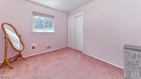 53 Normandy Dr, Wayne, NJ 07470 photo 17