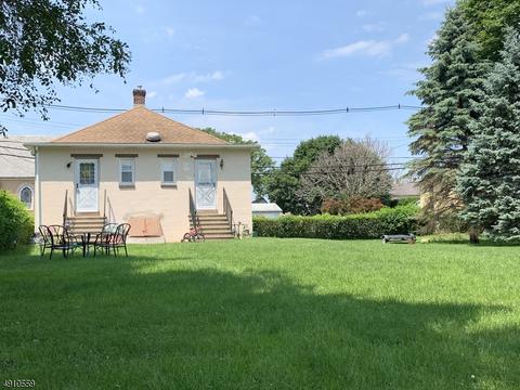 213 E Central Ave, Alpha, NJ 08865 photo 2