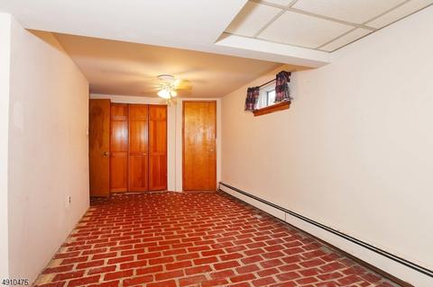 5 Giannone Rd, Wayne, NJ 07470 photo 20