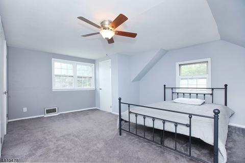 5 Giannone Rd, Wayne, NJ 07470 photo 14
