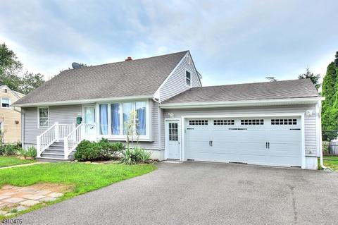 5 Giannone Rd, Wayne, NJ 07470 photo 2