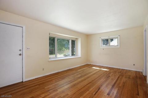 409 Mountain Ave, North Plainfield, NJ 07062 photo 3