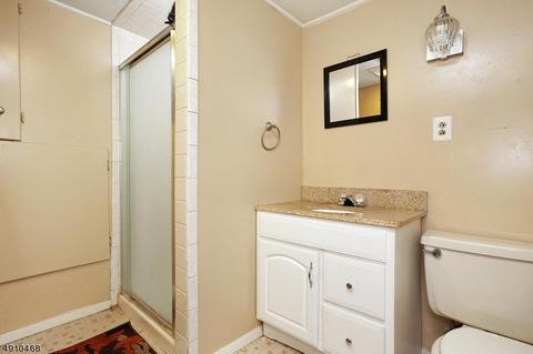 409 Mountain Ave, North Plainfield, NJ 07062 photo 16