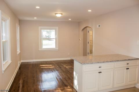 230 E 2nd Ave, Roselle, NJ 07203 photo 10