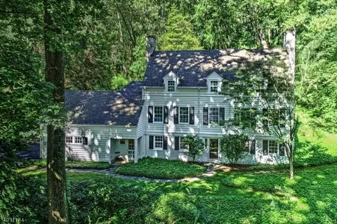 11 Leddell Rd, Mendham, NJ 07945 photo 1