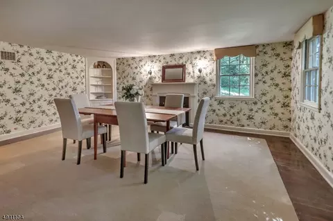 11 Leddell Rd, Mendham, NJ 07945 photo 9