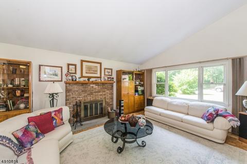 9 Heritage Manor Dr, Wayne, NJ 07470 photo 12