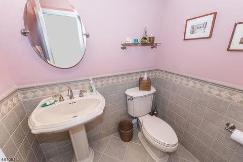 9 Heritage Manor Dr, Wayne, NJ 07470 photo 19