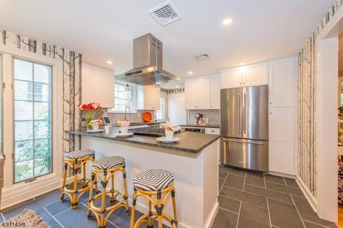 33 Cherry Ln, Chatham, NJ 07928 photo 12