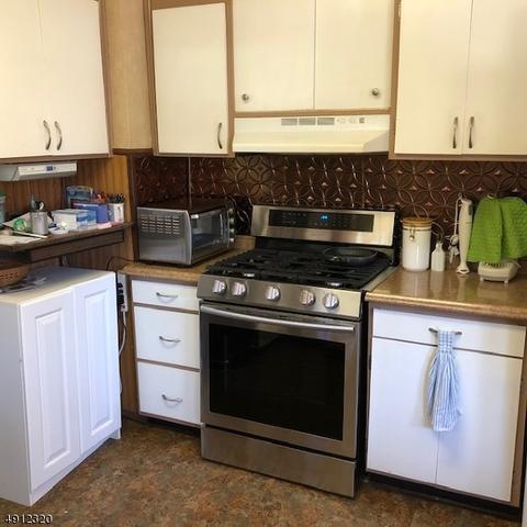 402 E 4th Ave, Roselle, NJ 07203 photo 14