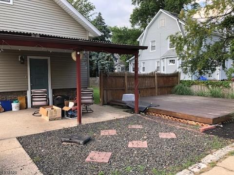 402 E 4th Ave, Roselle, NJ 07203 photo 2