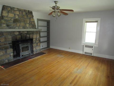 173 Main St, Hampton, NJ 08827 photo 7