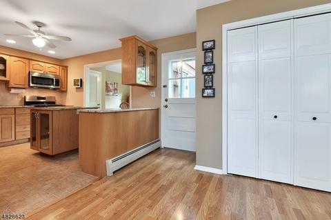 115 Fieldstone Pl, Wayne, NJ 07470 photo 12