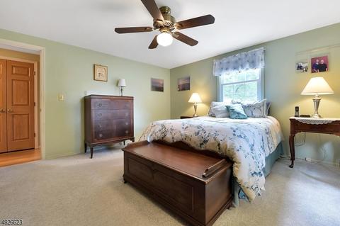 115 Fieldstone Pl, Wayne, NJ 07470 photo 16