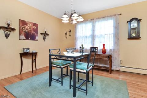 115 Fieldstone Pl, Wayne, NJ 07470 photo 6