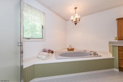 47 Easedale Rd, Wayne, NJ 07470 photo 12