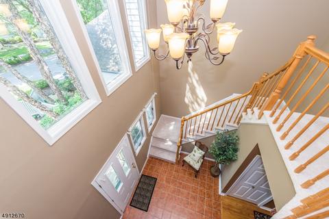 47 Easedale Rd, Wayne, NJ 07470 photo 2