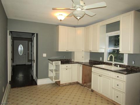 49 Davis Rd, Franklin, NJ 07416 photo 6