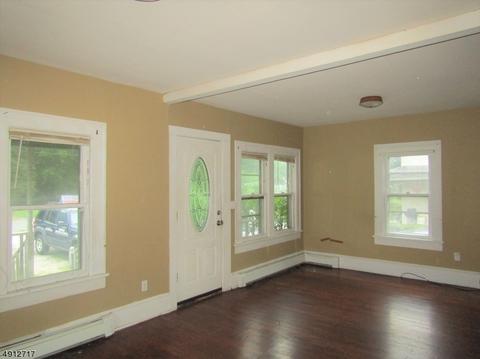 49 Davis Rd, Franklin, NJ 07416 photo 3