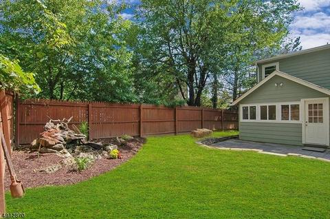 211 Sharp St, Hackettstown, NJ 07840 photo 23