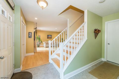105 River Rd E-2 #E2, Nutley Twp., NJ 07110 photo 7