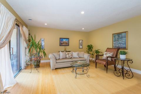105 River Rd E-2 #E2, Nutley Twp., NJ 07110 photo 8