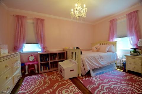 84 Kew Dr, Springfield, NJ 07081 photo 8